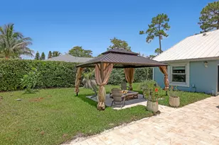 12925 St Davids Ct, Wellington, FL 33414 - Photo 8