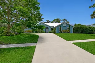 12925 St Davids Ct, Wellington, FL 33414 - Photo 10