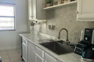 9878 Nob Hill Ct, Sunrise, FL 33351 - Photo 2