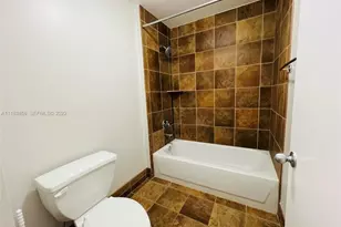 6944 SW 39th St, Davie, FL 33314 - Photo 10