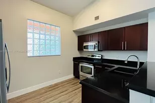 6944 SW 39th St, Davie, FL 33314 - Photo 4