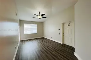 6944 SW 39th St, Davie, FL 33314 - Photo 8
