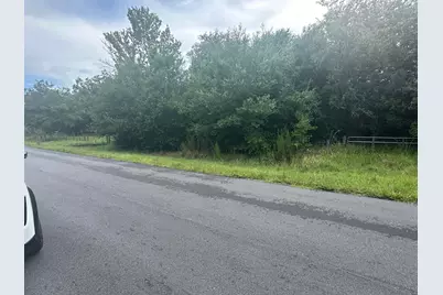 16687 NW 38th Avenue, Okeechobee, FL 34972 - Photo 2