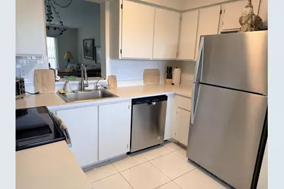 7146 Huntington Lane #403, Delray Beach, FL 33446 - Photo 2