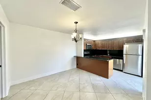 251 Lake Arbor Dr, Palm Springs, FL 33461 - Photo 14