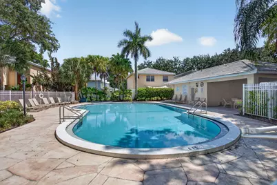 9812 NW 2nd Court, Plantation, FL 33324 - Photo 4