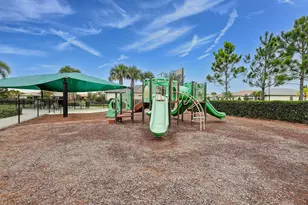 604 SE Monteiro Dr, Port Saint Lucie, FL 34984 - Photo 22