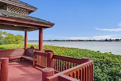 107 Half Moon Circle #H1, Hypoluxo, FL 33462 - Photo 1