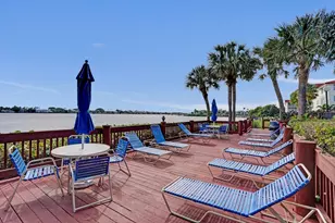 107 Half Moon Cir, Hypoluxo, FL 33462 - Photo 54