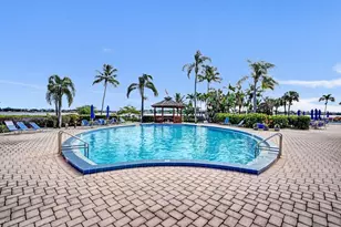 107 Half Moon Cir, Hypoluxo, FL 33462 - Photo 48