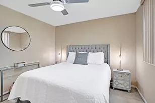 107 Half Moon Cir, Hypoluxo, FL 33462 - Photo 38