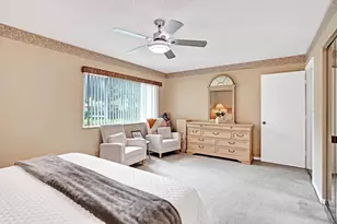 107 Half Moon Cir, Hypoluxo, FL 33462 - Photo 28
