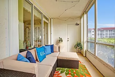 107 Half Moon Circle #H1, Hypoluxo, FL 33462 - Photo 44