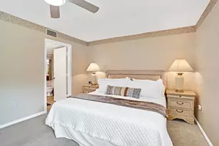 107 Half Moon Cir, Hypoluxo, FL 33462 - Photo 26