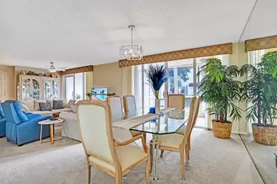107 Half Moon Circle #H1, Hypoluxo, FL 33462 - Photo 22