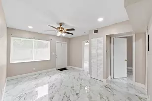 166 SW 3rd St, Deerfield Beach, FL 33441 - Photo 4