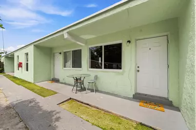 166 SW 3rd Street #A-d, Deerfield Beach, FL 33441 - Photo 1