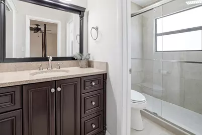 22316 Pineapple Walk Drive, Boca Raton, FL 33433 - Photo 10