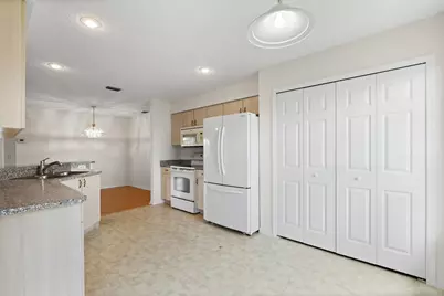 2297 SE Marsh Avenue, Port Saint Lucie, FL 34952 - Photo 12