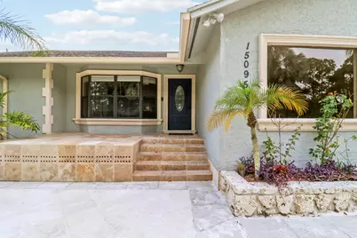 15095 71st Drive N, Palm Beach Gardens, FL 33418 - Photo 2