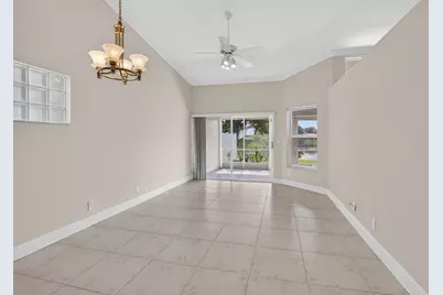 9875 Harbour Lake Circle, Boynton Beach, FL 33437 - Photo 20