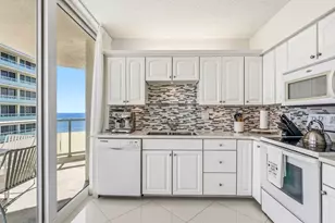 3554 Ocean Dr, Vero Beach, FL 32963 - Photo 32