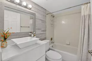 4310 Village Dr, Delray Beach, FL 33445 - Photo 50