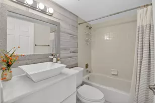 4310 Village Dr, Delray Beach, FL 33445 - Photo 24