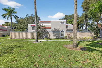4310 Village Drive #D, Delray Beach, FL 33445 - Photo 36