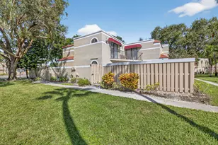 4310 Village Dr, Delray Beach, FL 33445 - Photo 32