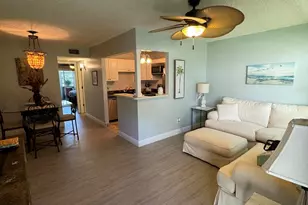 33 Lake Vista Trail, Port Saint Lucie, FL 34952 - Photo 2