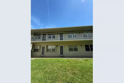 33 Lake Vista Trail #104, Port Saint Lucie, FL 34952 - Photo 20