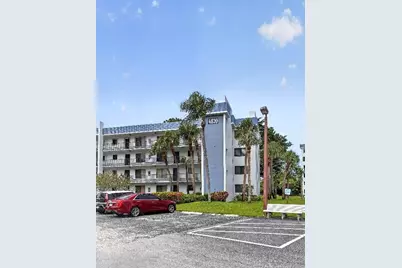 4820 Lucerne Lakes Boulevard W #402, Lake Worth, FL 33467 - Photo 1