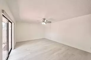 255 Lake Arbor Dr, Palm Springs, FL 33461 - Photo 16