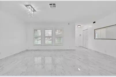 724 Avenue Chaumont, Delray Beach, FL 33445 - Photo 14