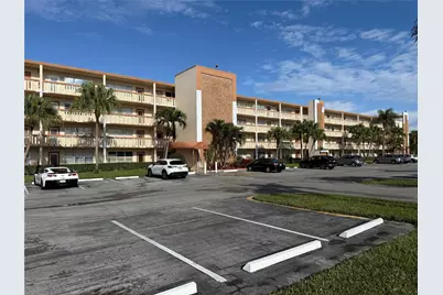 2017 Newcastle A #2017, Boca Raton, FL 33434 - Photo 4