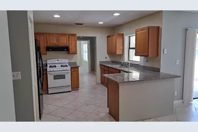5934 Deerfield Place, Lake Worth, FL 33463 - Photo 2