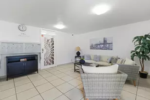 419 Golden Isles Dr, Hallandale Beach, FL 33009 - Photo 20