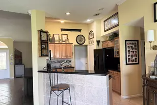 10884 Paso Fino Dr, Lake Worth, FL 33449 - Photo 4