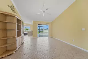 10884 Paso Fino Dr, Lake Worth, FL 33449 - Photo 4