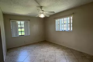 4141 Oak Terrace Dr, Lake Worth, FL 33463 - Photo 4