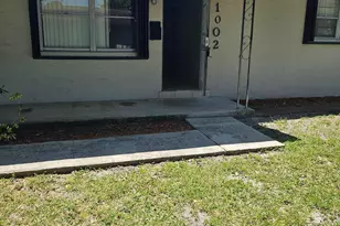 1016 McIntosh St, West Palm Beach, FL 33405 - Photo 2