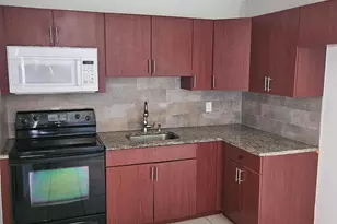 1016 McIntosh St, West Palm Beach, FL 33405 - Photo 6