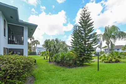 950 S Kanner Highway #905, Stuart, FL 34994 - Photo 4