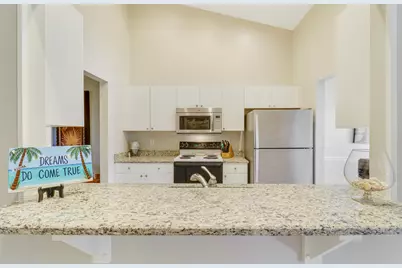 6179 SE Georgetown Place, Hobe Sound, FL 33455 - Photo 14