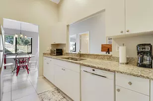 6179 SE Georgetown Pl, Hobe Sound, FL 33455 - Photo 16