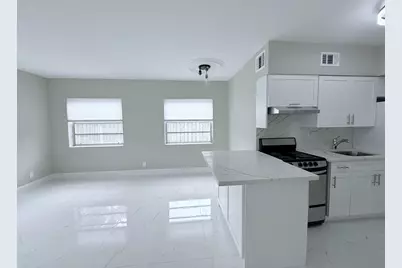 2725 Middle River Drive #7, Fort Lauderdale, FL 33306 - Photo 2