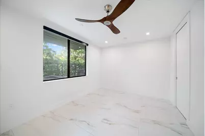 1052 N Victoria Park Road, Fort Lauderdale, FL 33304 - Photo 6