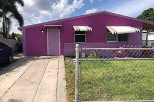 1052 W 26th St, Riviera Beach, FL 33410 - Photo 1