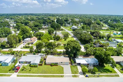 1956 SW 1st Place SW, Vero Beach, FL 32962 - Photo 54